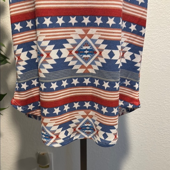 Aztec Patterned Sleeveless Tank Top Size Large NWOT - Picture 4 of 8